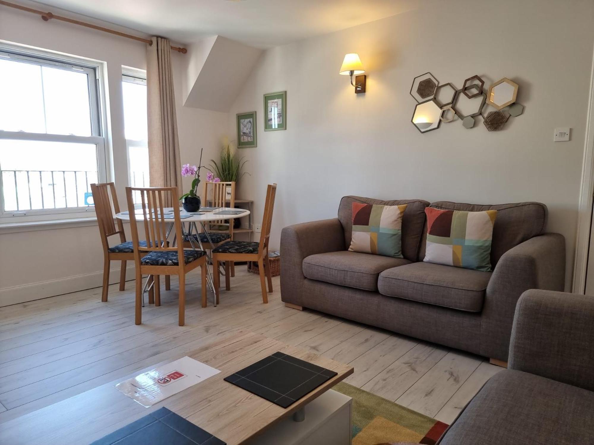 Heart Of Inverness-City Apartment Zewnętrze zdjęcie